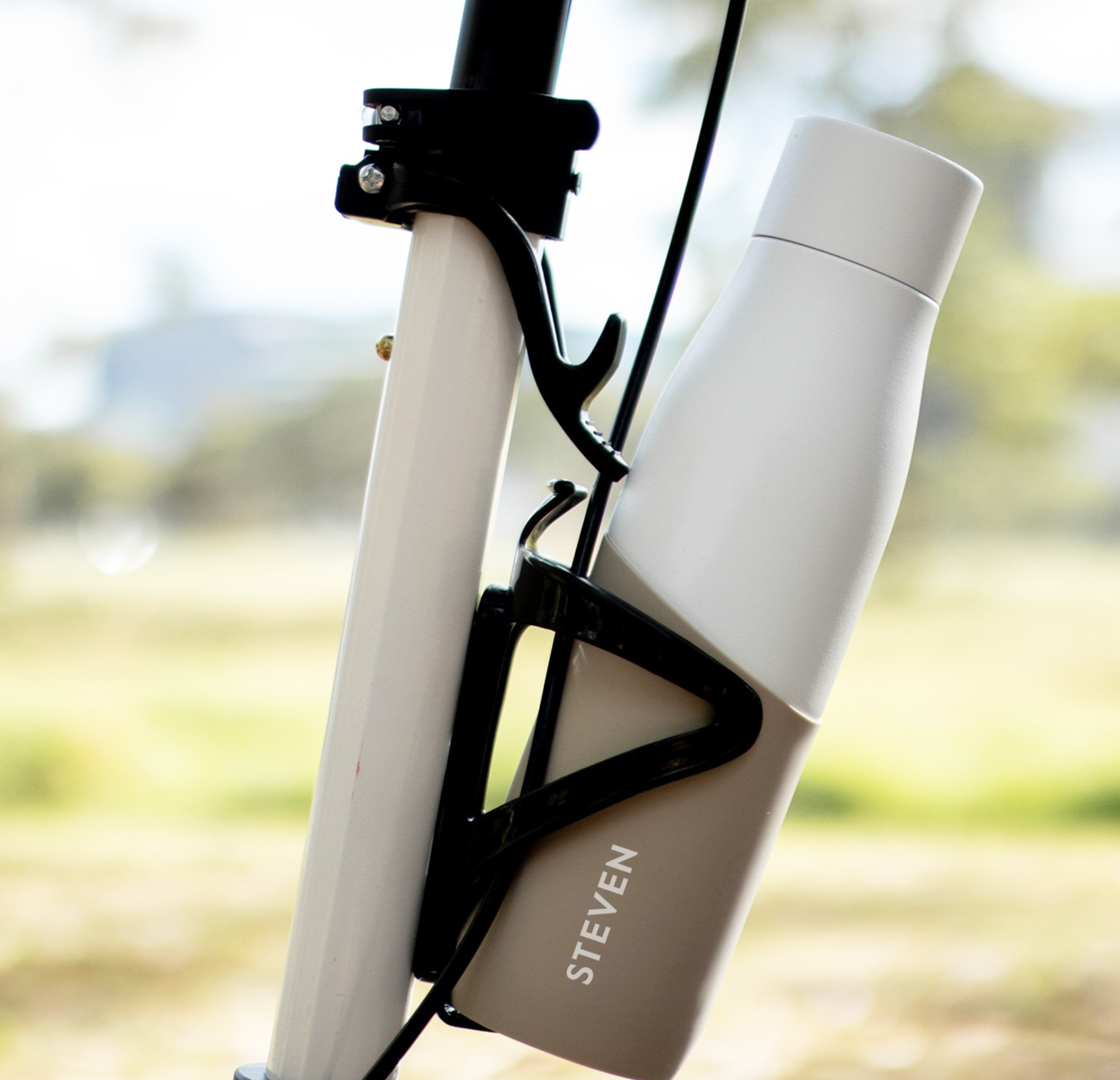 Hugo | Smart-Bottle™
